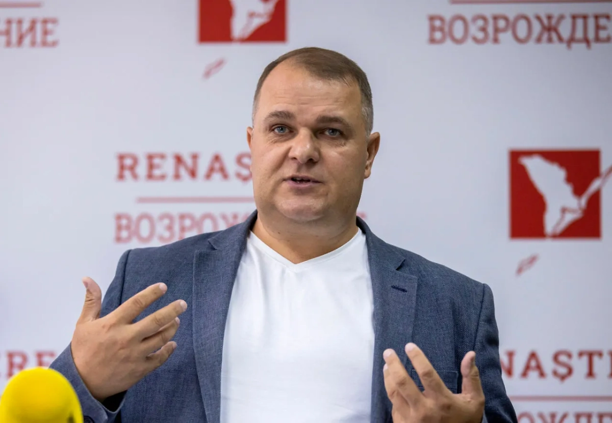 Александр Нестеровский. Обложка © ТАСС / DUMITRU DORU