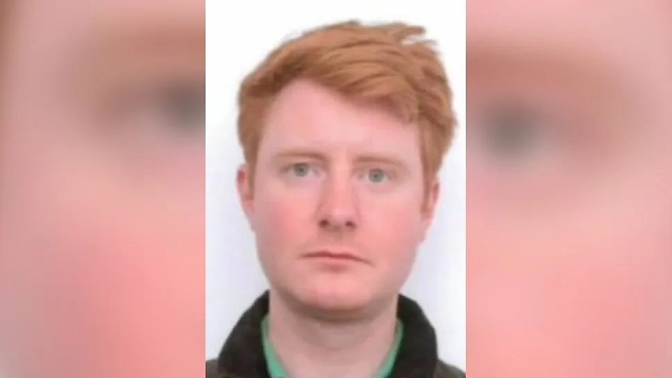 Шпион Майкл Скиннер, работавший под прикрытием посольства Великобритании в Москве. Обложка © VK / ФСБ РФ