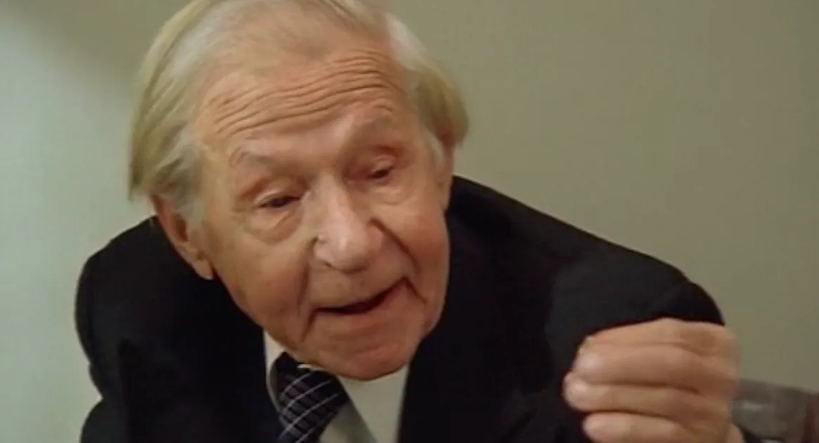 Георгий Светлани играл в эпизодах более чем в 70 советских фильмах. Кадр из фильма «ТАСС уполномочен заявить...», режиссёр Владимир Фокин и др. / Kinopoisk