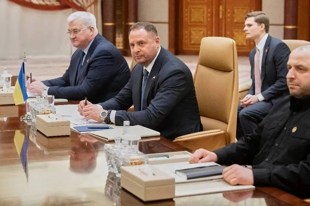 Украинская делегация в Джидде. Фото © ТАСС / АР