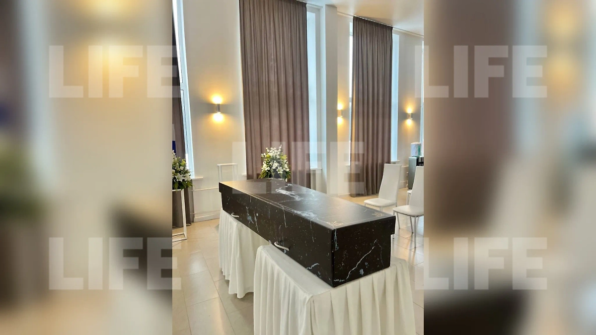 Гроб из картона. Фото © Предоставлено Life.ru