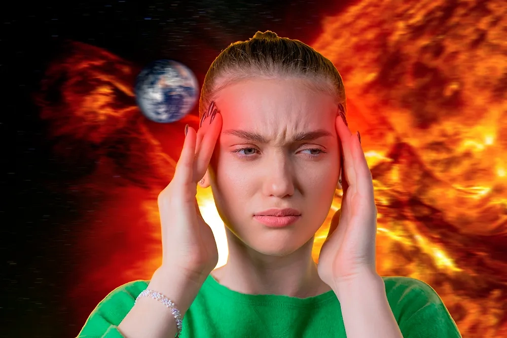 Учёные рассказали, что такое корональная дыра на Солнце и почему она вызывает повторяющиеся магнитные бури. Коллаж © Life.ru, фото © Shutterstock / FOTODOM / Stock Holm, Elena11