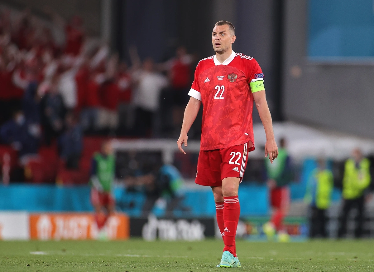 21 июня 2021 года, Артём Дзюба во время своего последнего матча за сборную России. Обложка © ТАСС / EPA