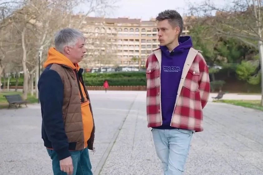 Дудь* и Аскеров**. Обложка © YouTube / вДудь*