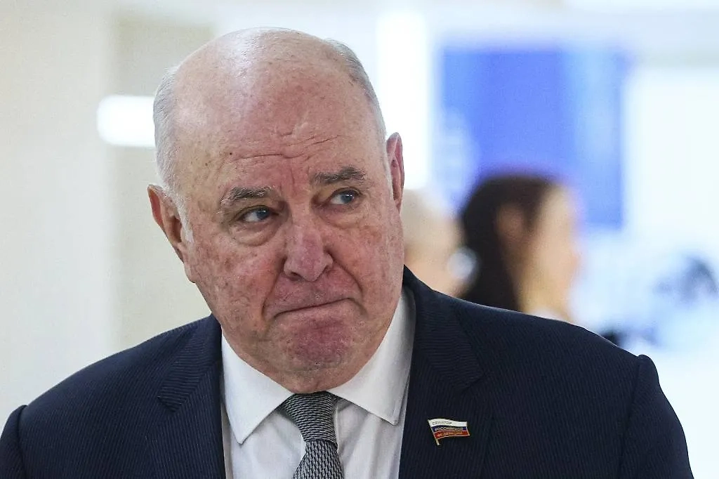 Григорий Карасин. Обложка © ТАСС / Сергей Булкин