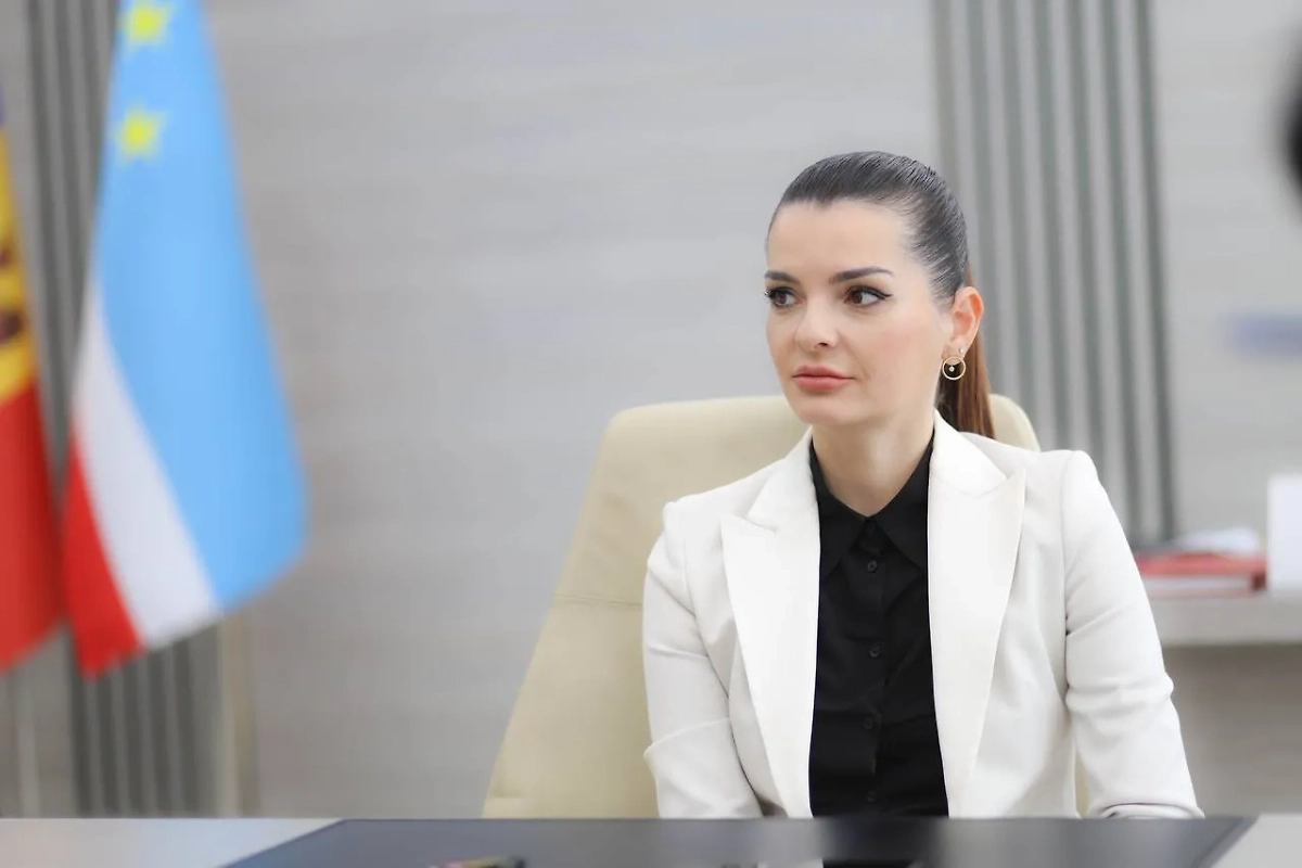 Евгения Гуцул. Обложка © Telegram / Евгения Гуцул I Evghenia Guțul