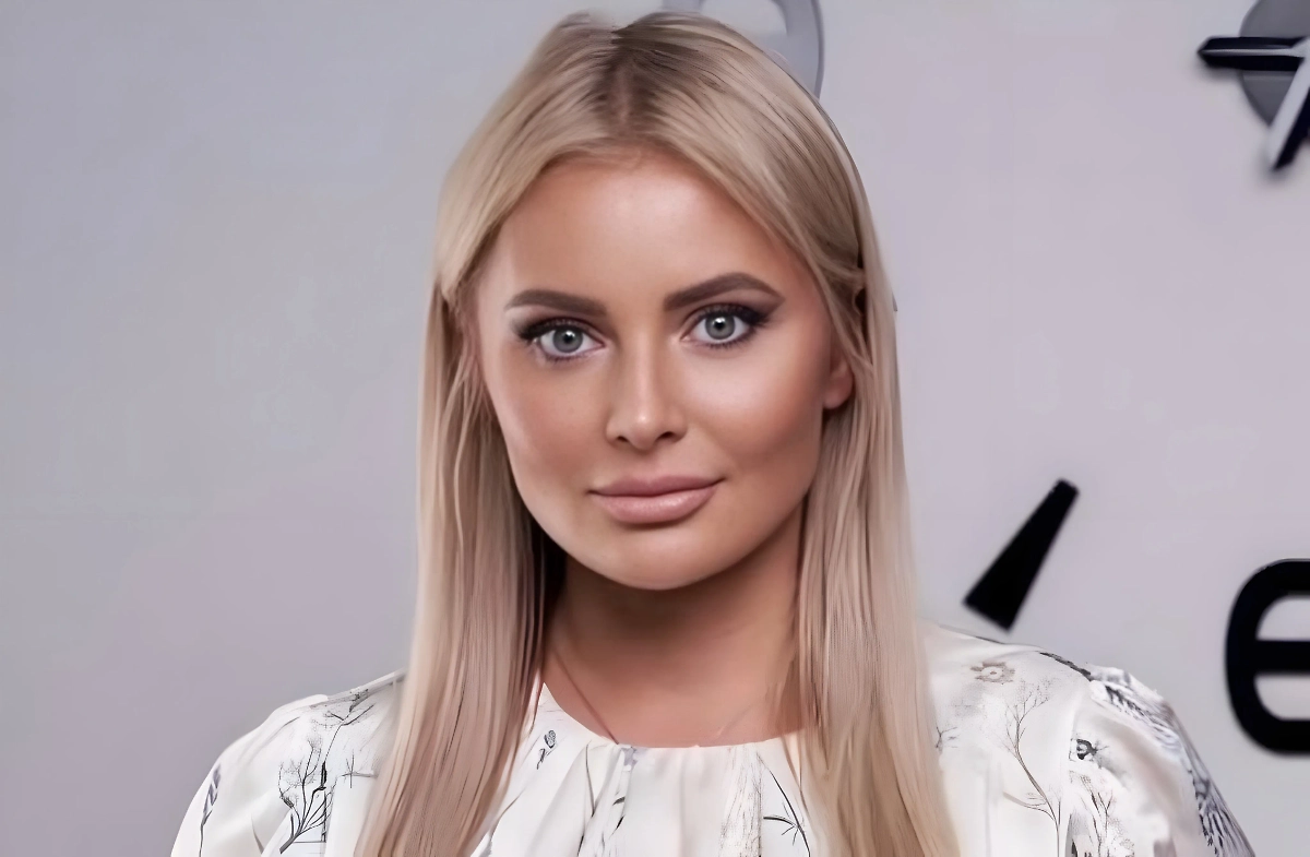 Дана Борисова. Обложка © Instagram (признан экстремистской организацией и запрещён на территории Российской Федерации) / danaborisova_official