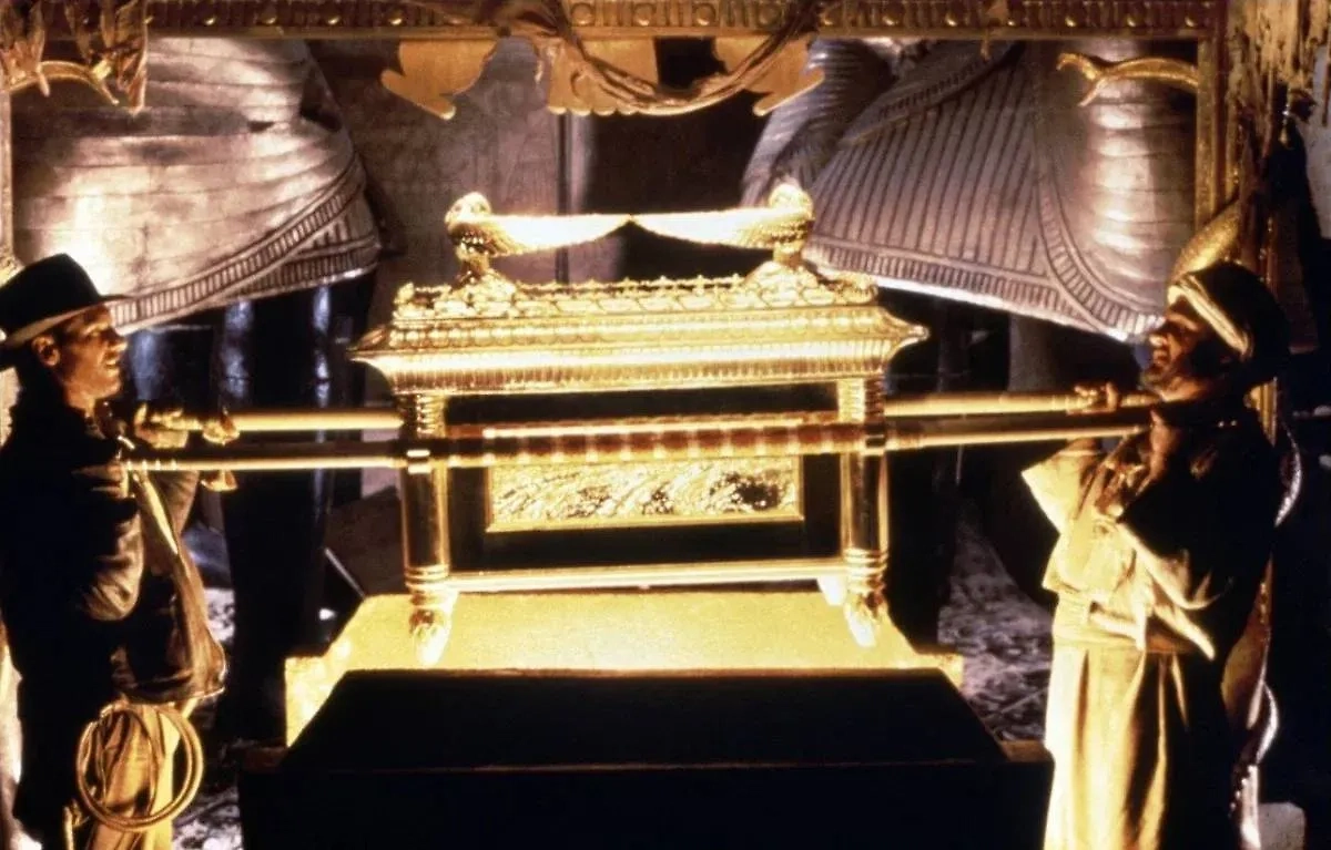 Кадр из фильма © «Индиана Джонс: В поисках утраченного ковчега» реж. Стивен Спилберг, сценарист Лоуренс Кэздан / Kinopoisk