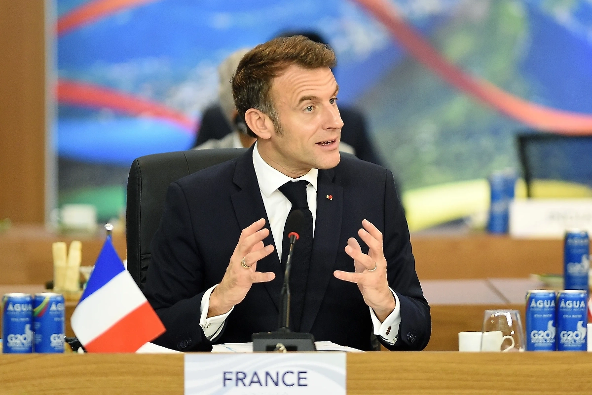 Обложка © Shutterstock / FOTODOM / A.PAES 