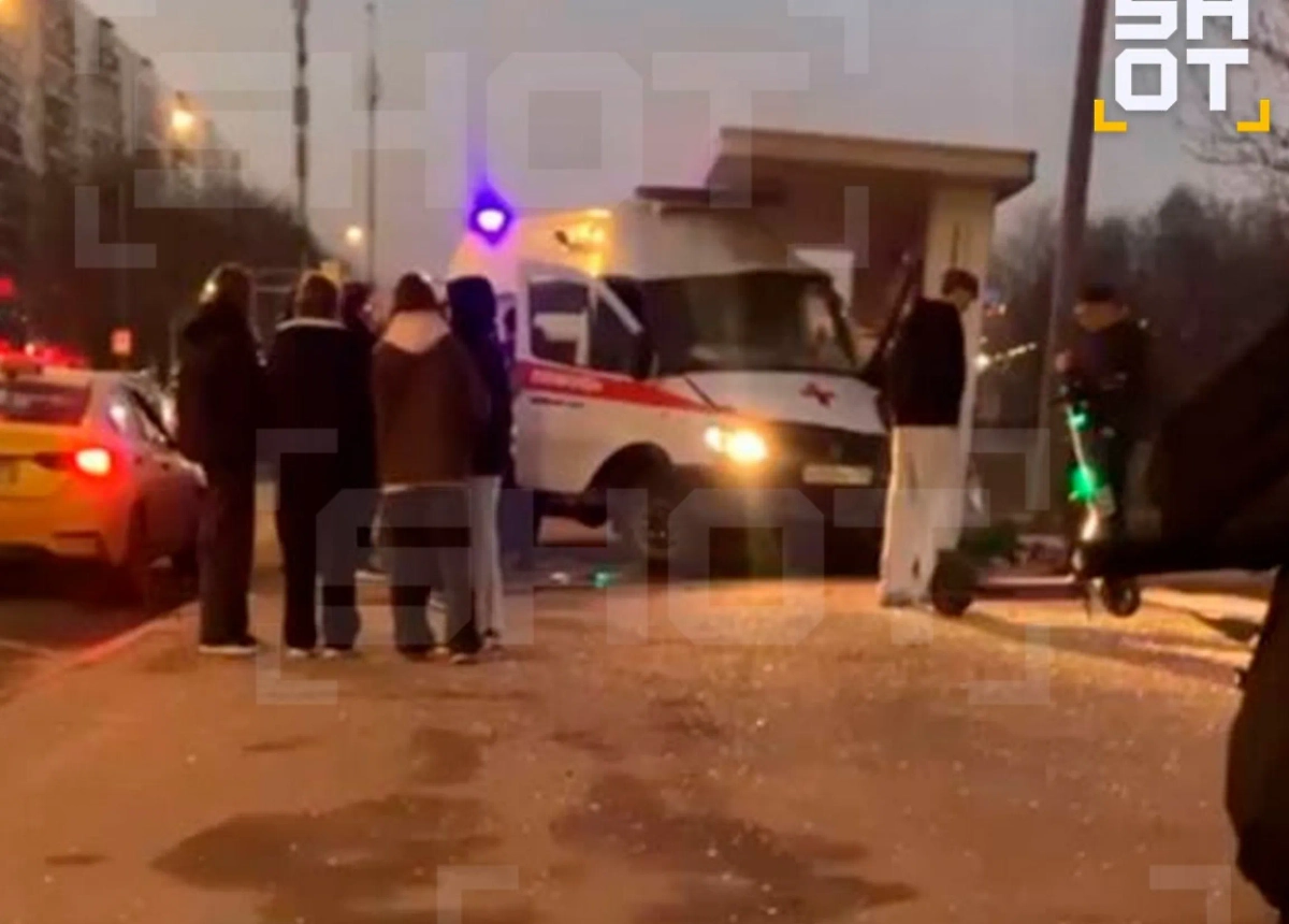 ДТП со скорой в Москве. Фото © SHOT