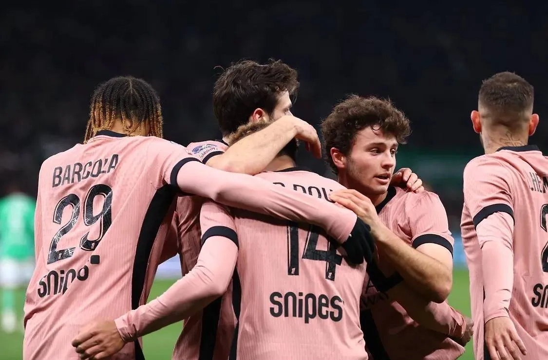 Игроки ПСЖ. Обложка © Х / Paris Saint-Germain