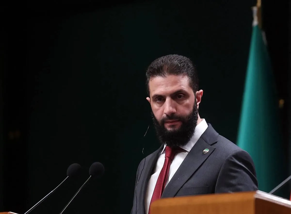 Врио президента Сирии Ахмед аш-Шараа. Обложка © ТАСС / DIA Images / ABACA