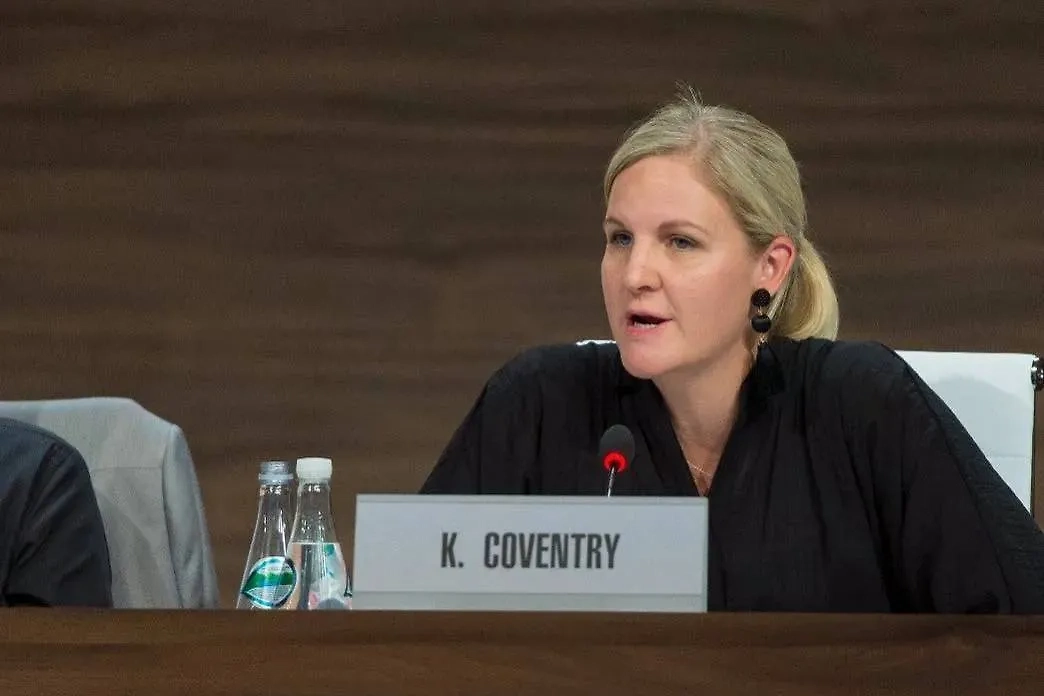 Кирсти Ковентри. Обложка © Instagram (cоцсеть запрещена в РФ; принадлежит корпорации Meta, признанной в России экстремистской) / officialkirstycoventry