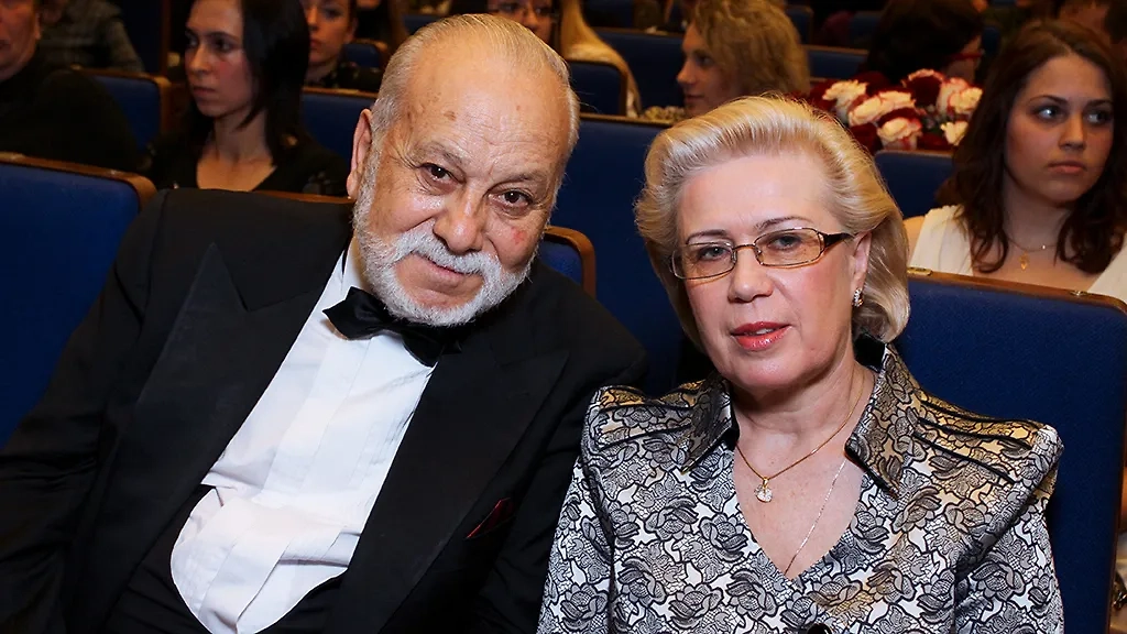 Бедрос Киркоров с Людмилой. Обложка © ТАСС / Анна Салынская