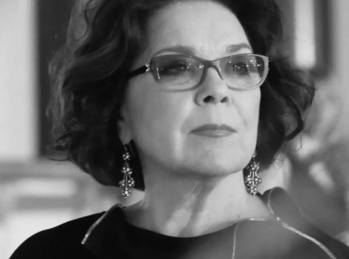 Лариса Голубкина. Обложка © VK / ГИТИС