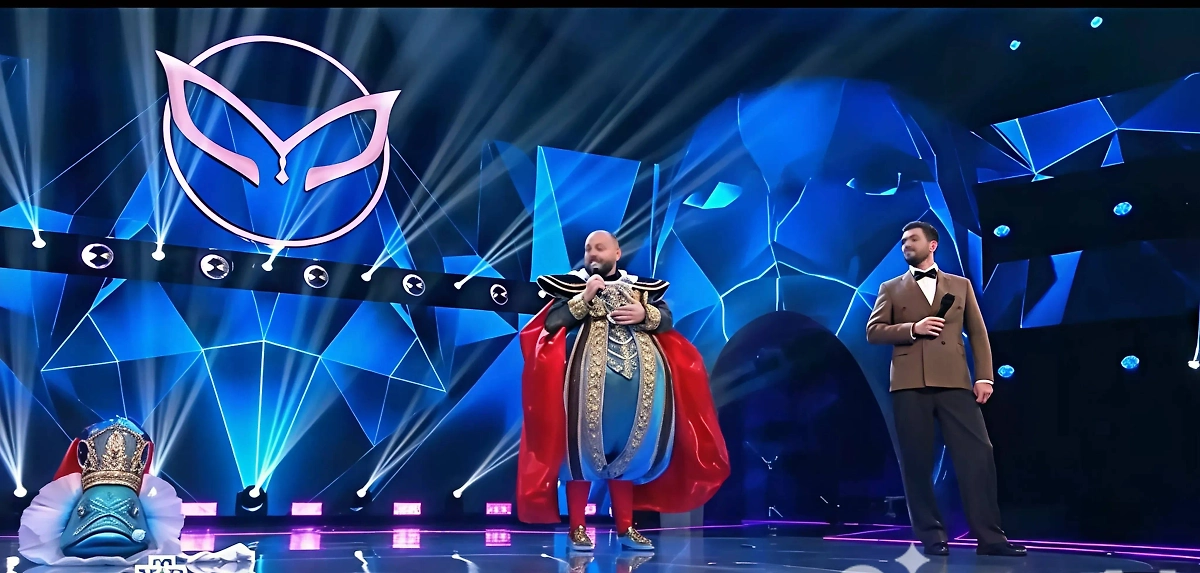 Окунь снял маску в 8-й серии шоу «Маска-6» от 30 марта. Какая звезда там была? Фото © Ntv.ru