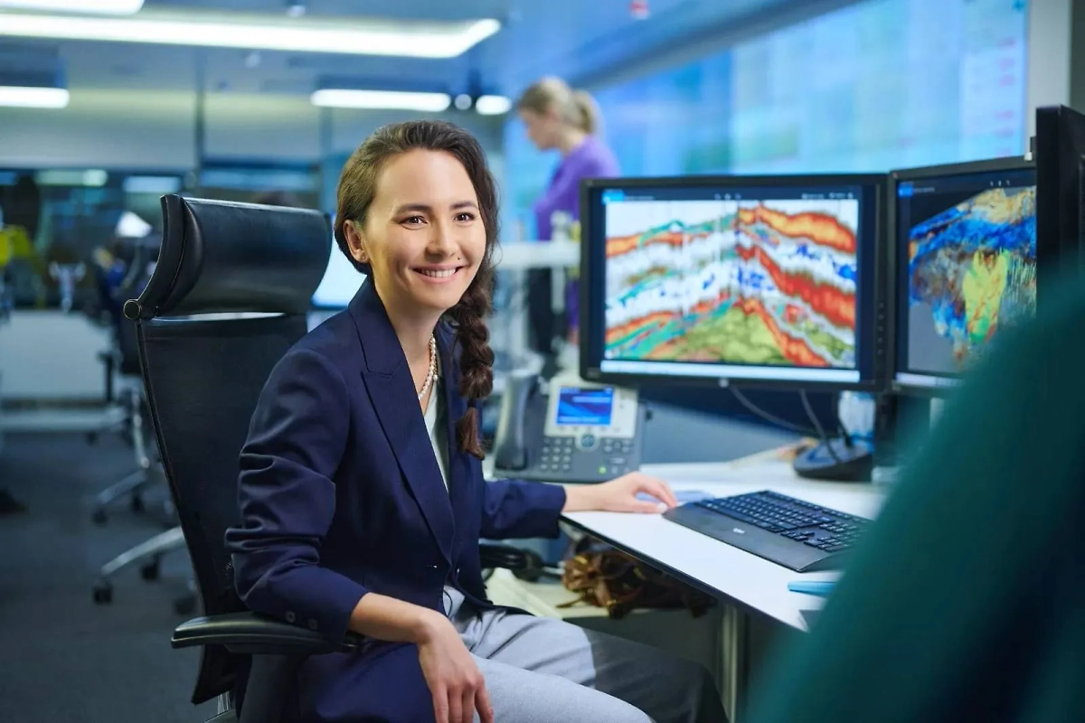 Началась подготовка инженеров для работы с многолетнемерзлыми грунтами. Обложка © «Газпром нефть»