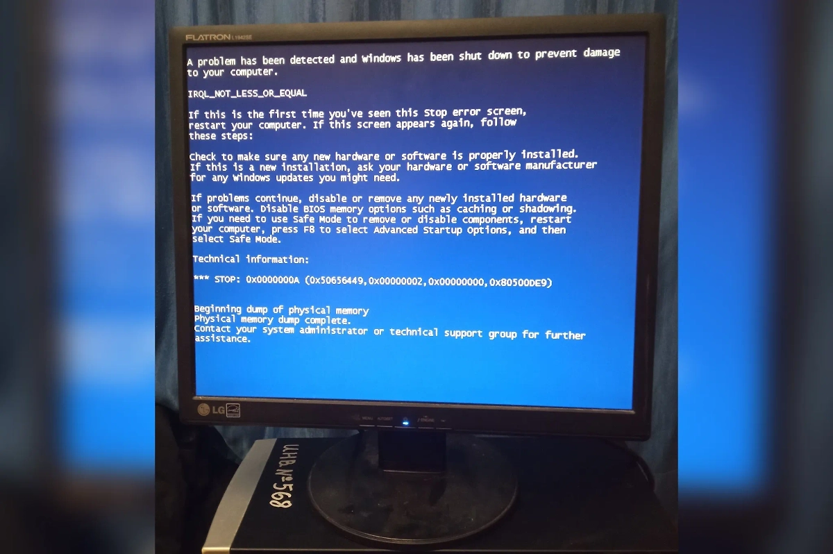 «Синий экран смерти». Обложка © Wikipedia / Monoklon