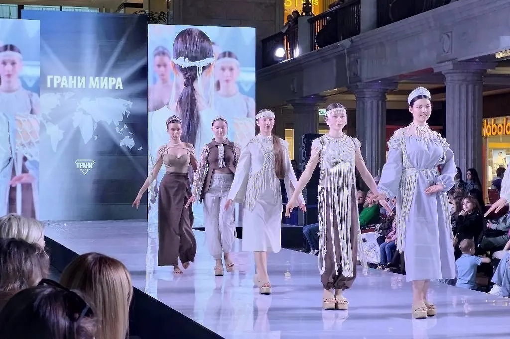 Фото © Пресс-служба проекта «МОСТ: Лидеры моды»