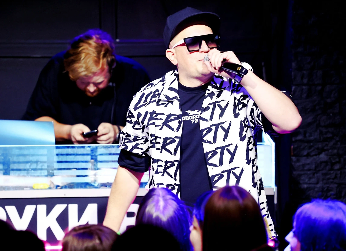 Рэпер Матанга. Обложка © VK / Витя Матанга