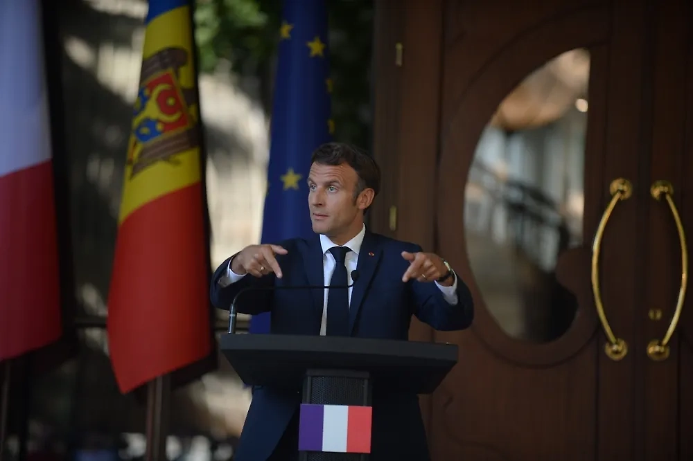 Президент Франции Эмманюэль Макрон. Фото © Shutterstock / Constantin Grigorita