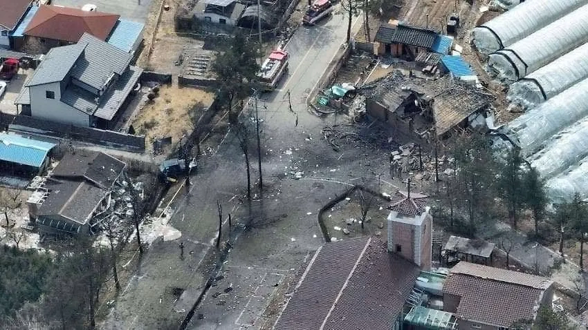 Последствия взрыва в Пхочхоне. Обложка © X / DeccanChronicle