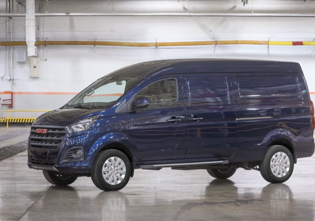 Автомобили SKM. Фото © АвтоВАЗ