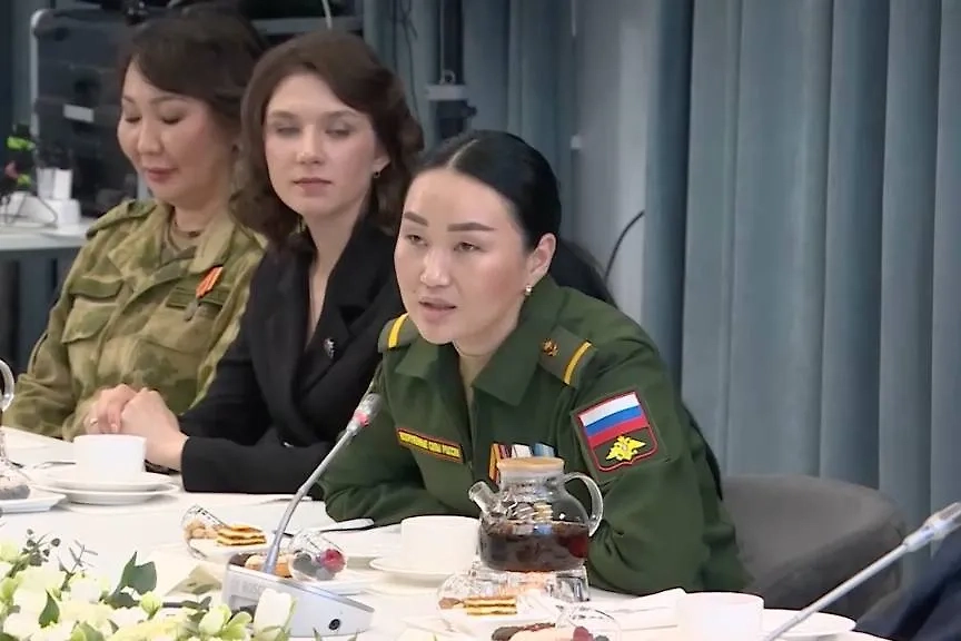 Военный медик и ветеран СВО Айдысмаа Монгуш. Обложка © Life.ru