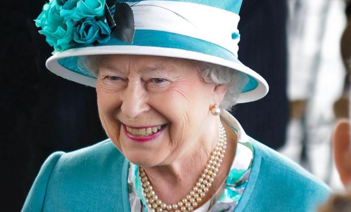 Обложка © Wikipedia / Senedd Cymru