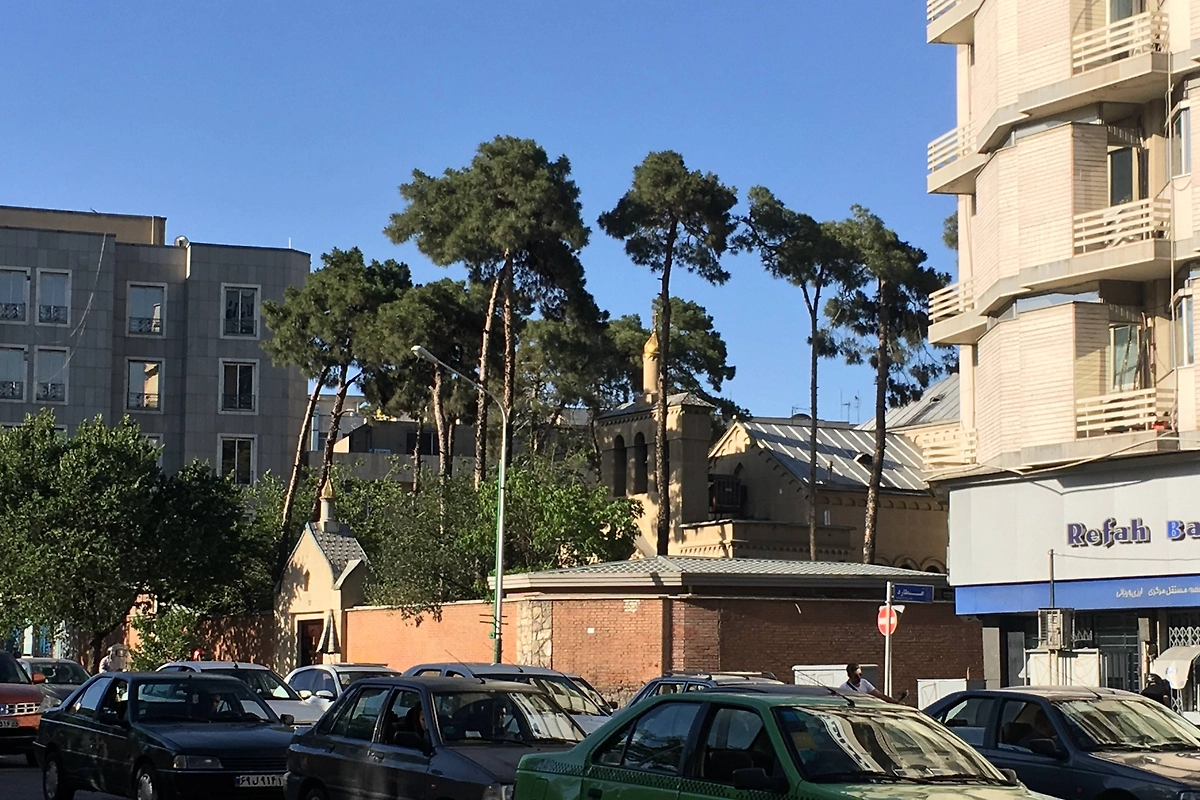 Свято-Николаевский собор в Тегеране. Фото © Wikipedia / Amirsaman Zare