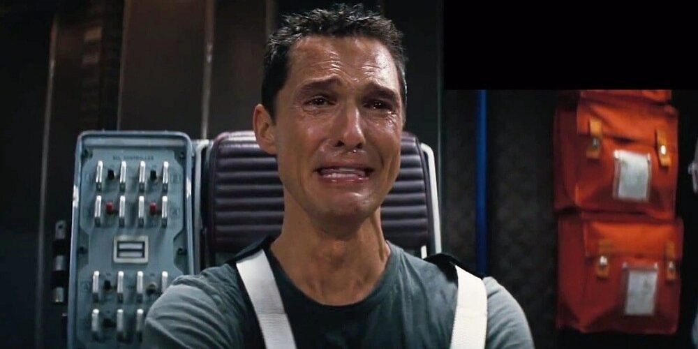 Время в космосе течёт по-другому: как гравитация влияет на старение. Фото&nbsp;©&nbsp;Кадр из фильма «Интерстеллар», режиссёр Кристофер Нолан, сценарист&nbsp; Джонатан Нолан, Кристофер Нолан / Kinopoisk