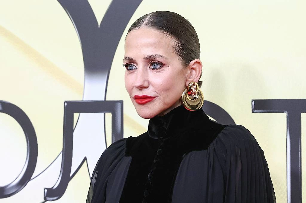 Обложка © Софья Сандурская/ТАСС