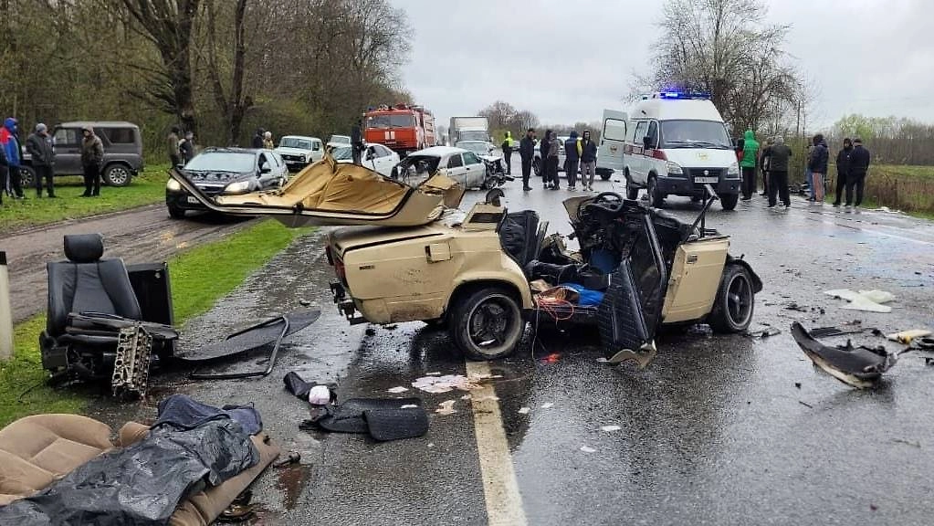 ДТП с участием трёх автомобилей. Фото © Telegram / МВД по РСО-Алания