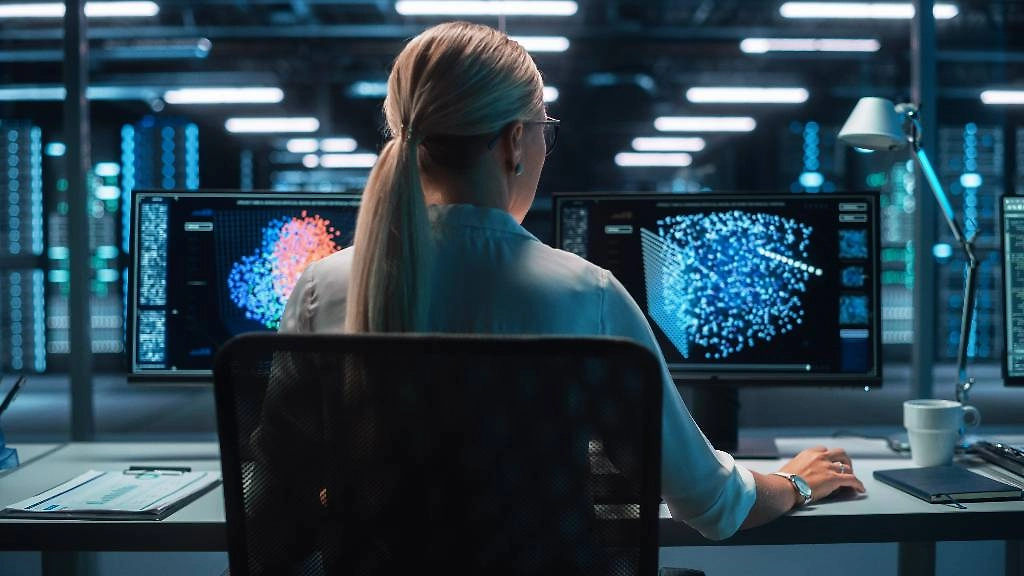 Обложка © Shutterstock / FOTODOM / Gorodenkoff