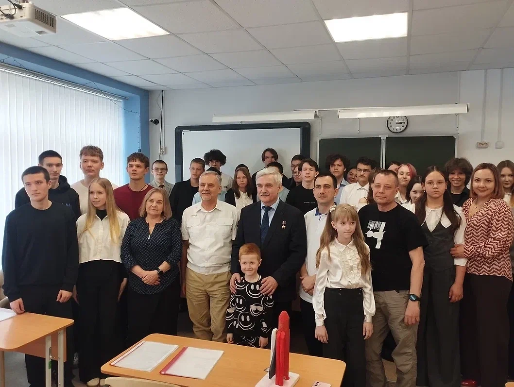 О космической подготовке и секретах Вселенной рассказали на лекциях Общества «Знание». Фото © Пресс-служба Общества «Знание»