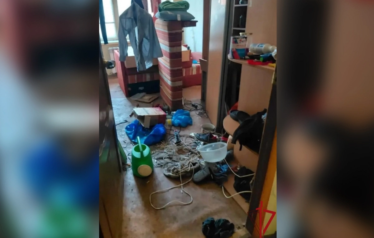 Квартира, откуда спасли мальчика в Ленобласти. Фото © 78.rosguard.gov.ru