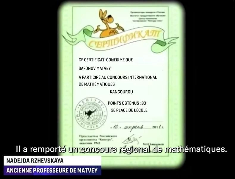 Стоп-кадр с сертификатом «Кенгуру» из французского документального фильма о вратаре Сафонове. Фото © YouTube / Ligue 1 McDonald’s