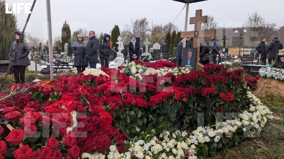 Похороны Пиманова. Фото © Life.ru