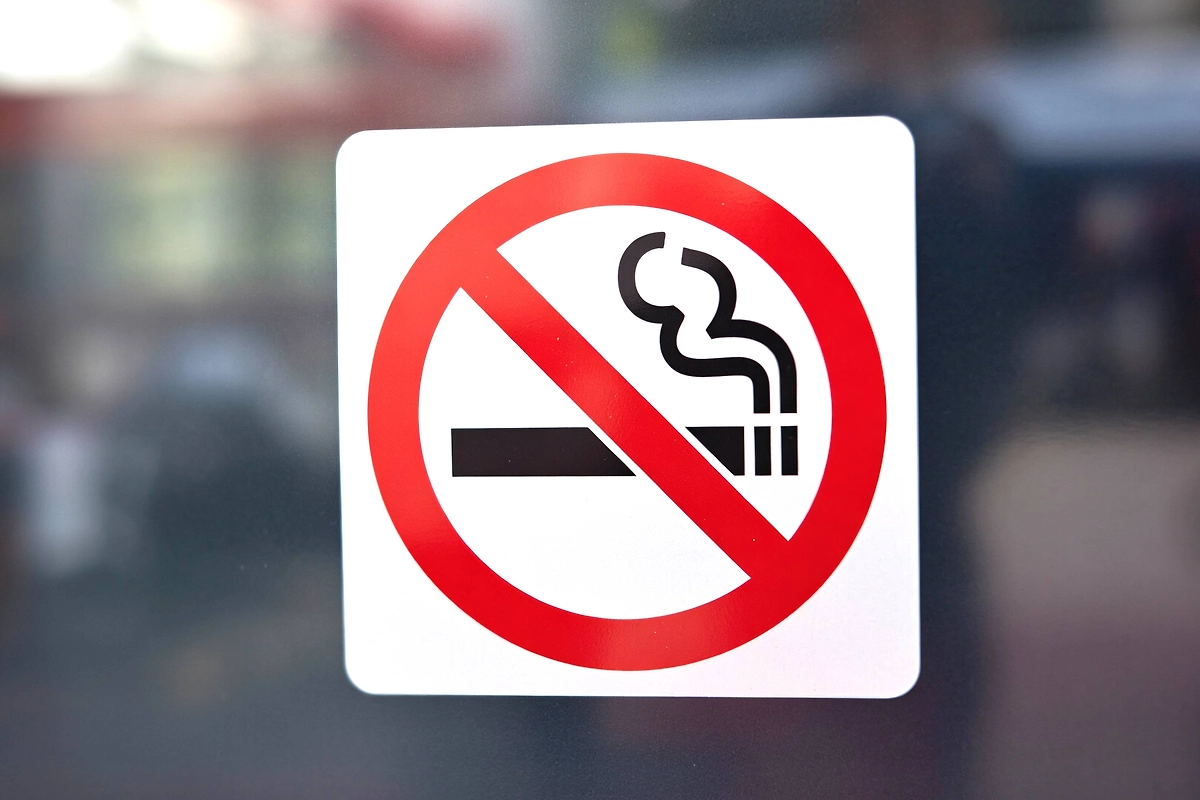 Как замедлить старение: 8 привычек, от которых нужно отказаться прямо сейчас. Фото © Shutterstock / FOTODOM / Studio.image