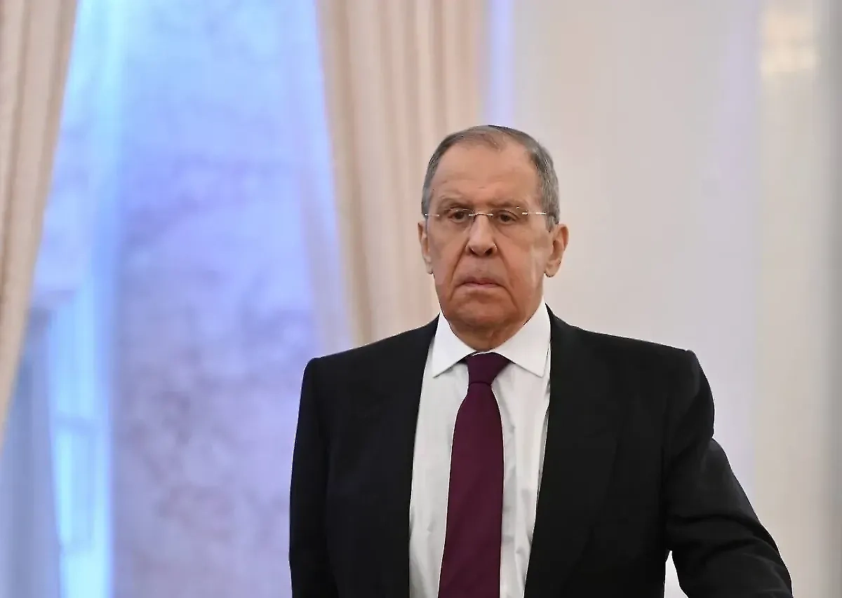 Лавров: Россия призывает прекратить боевые действия на Ближнем Востоке