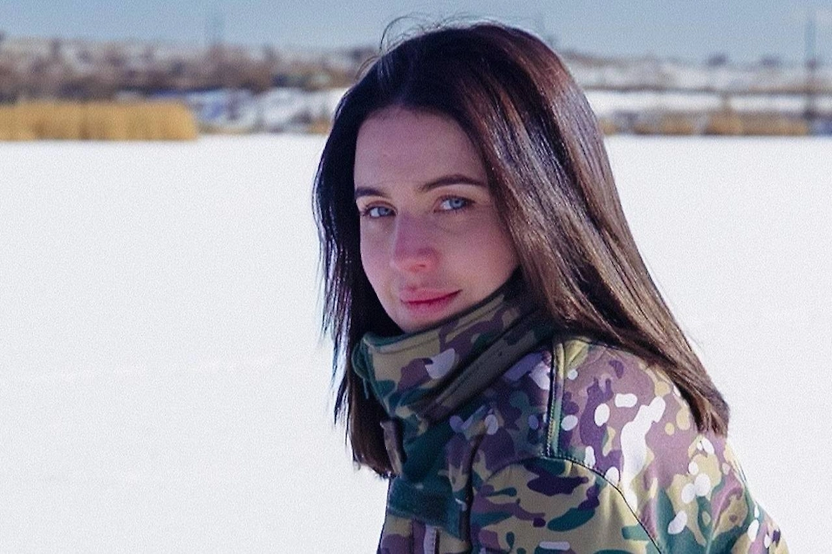 &laquo;Торговала героизмом&raquo;: Появилась новая версия ликвидации продюсера с позывным Цветок из нацистской дивизии ВСУ