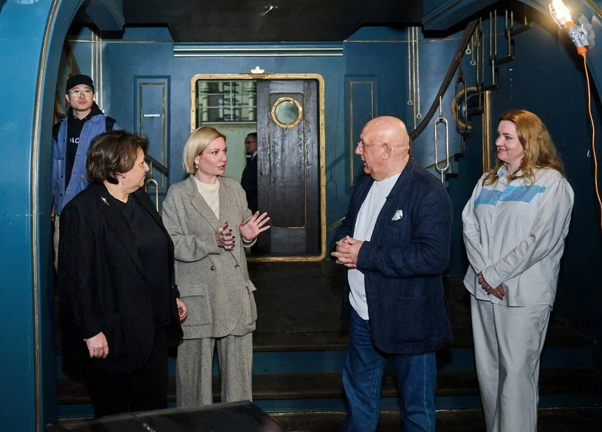 Любимова посетила съёмки российско-китайского фильма «Чёрный шёлк». Обложка © Предоставлено для Life.ru