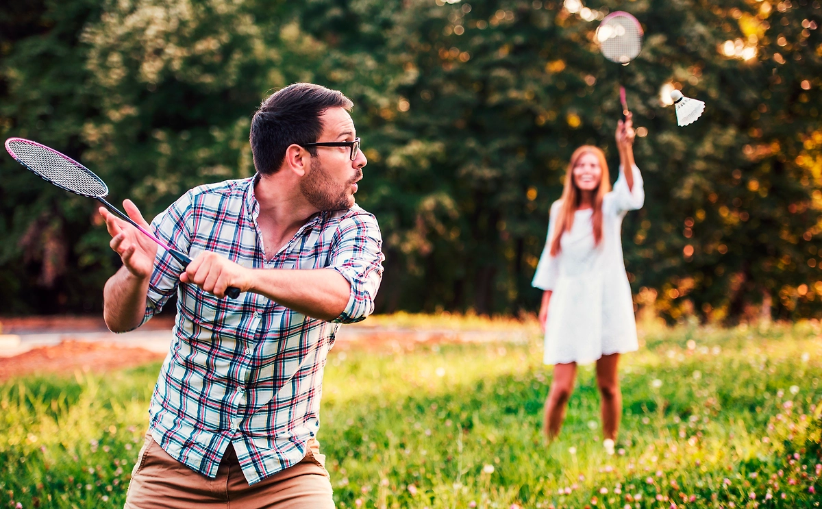 Игры и развлечения на пикнике для компании. Фото © Shutterstock / FOTODOM / Bobex-73