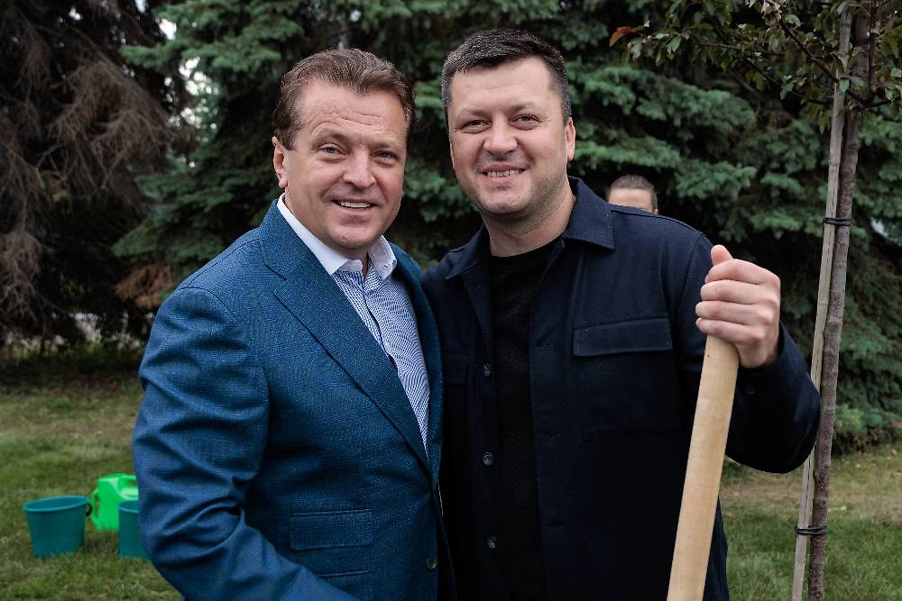 Мэр Казани Ильсур Метшин и мэр Уфы Ратмир Мавлиев (слева направо). Фото © ТАСС / Бизнес Online / Сергей Елагин 