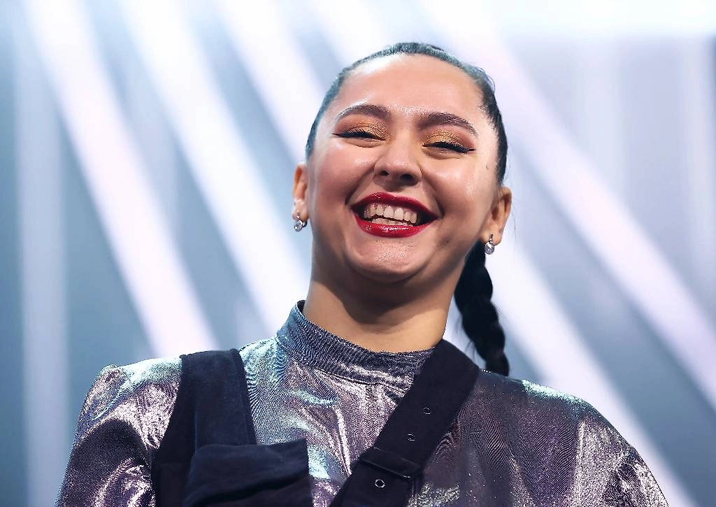 Манижа донатила ВСУ через маму. Фото © ТАСС / Артем Геодакян