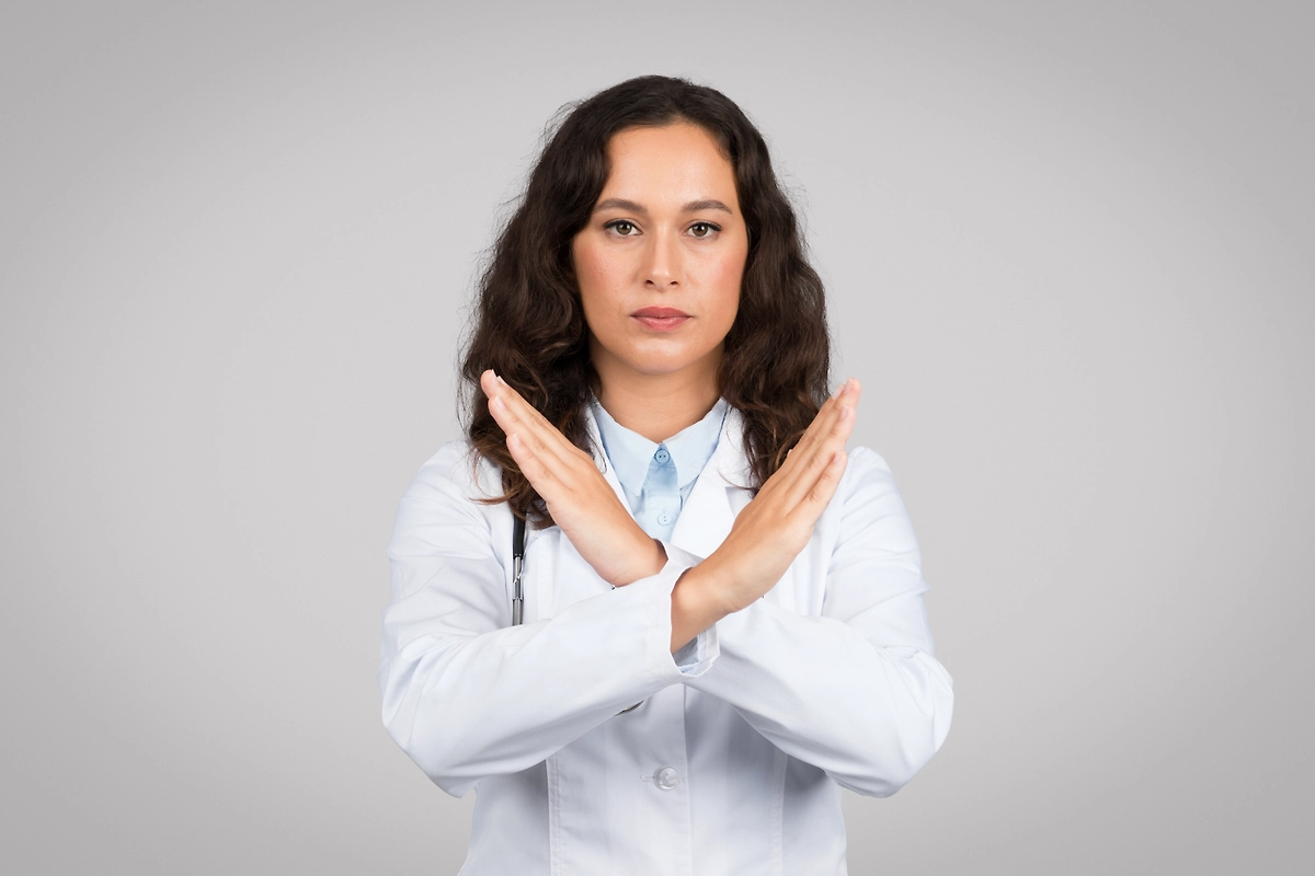 Магнитные бури в мае 2026: что запрещено делать в эти дни? Фото © Shutterstock / FOTODOM / Prostock-studio