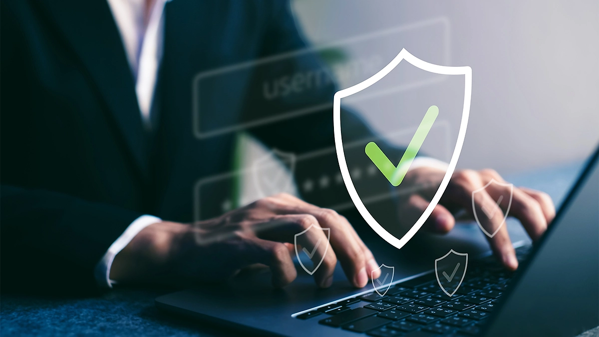 Как защитить свои данные в Интернете: настройки приватности. Фото © Shutterstock / FOTODOM / Pungu x