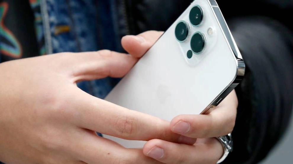 Почему незарегистрированные смартфоны не смогут работать в России. Фото © ТАСС / Артём Геодакян