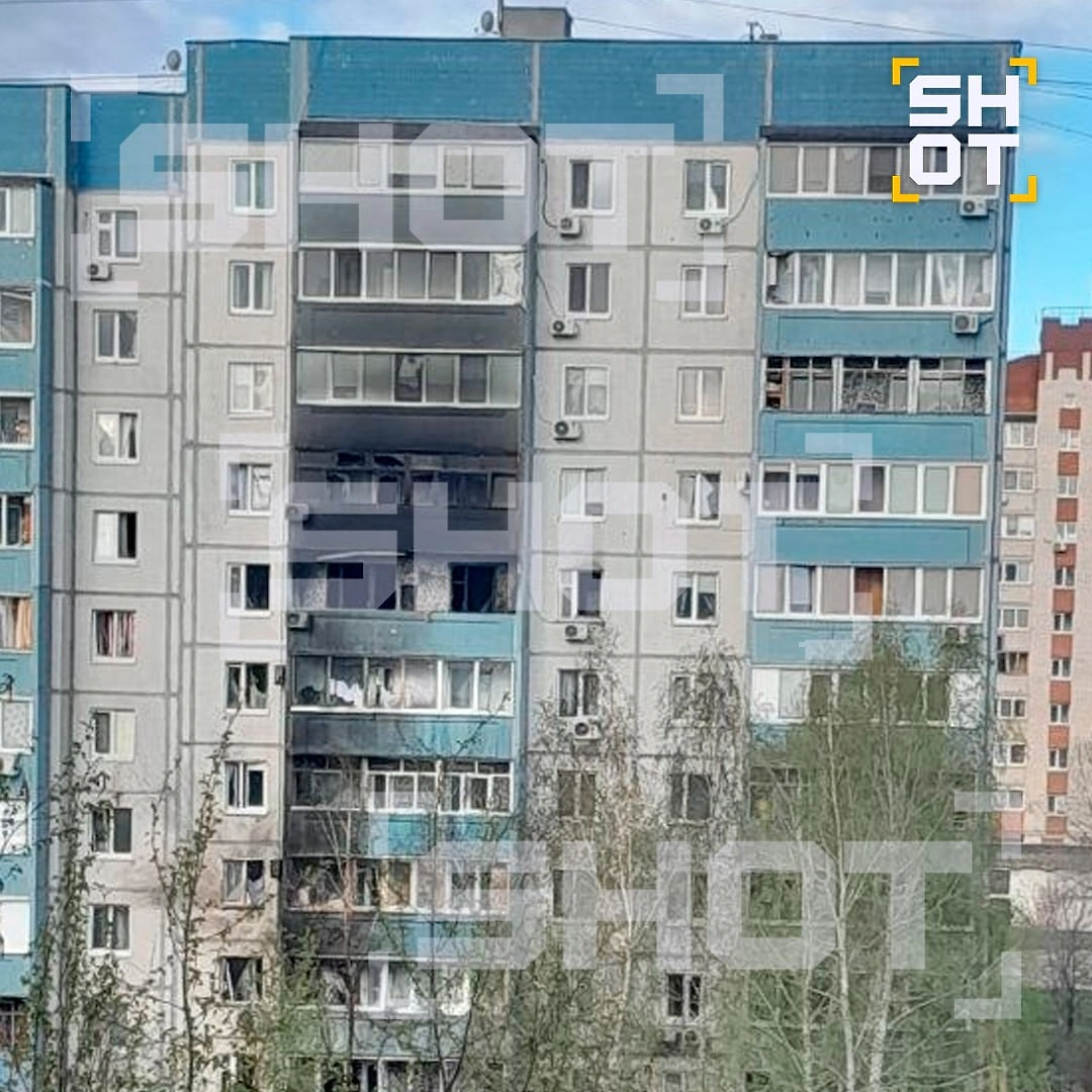 Пострадавший в результате атаки БПЛА дом. Фото © Telegram / SHOT