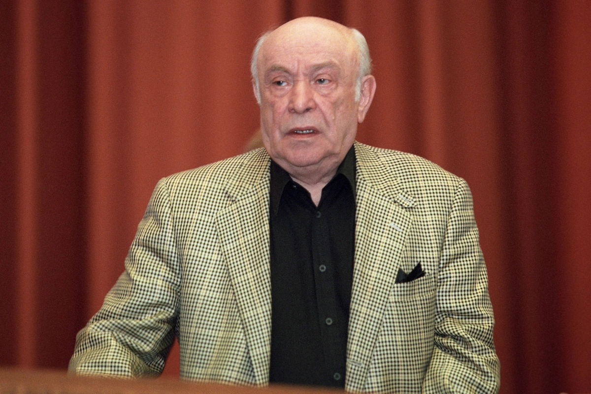 10 советских актёров с редкими именами и история их происхождения. Ролан Быков. Фото © ТАСС / Борис Кавашкин 